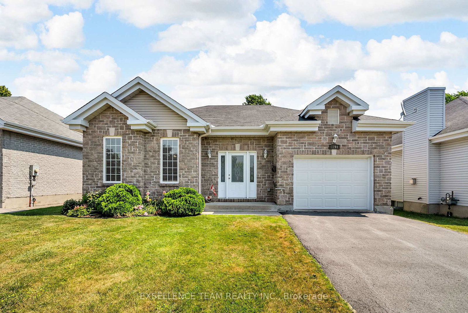 1294-daprat-avenue-cornwall-ontario-x12293168