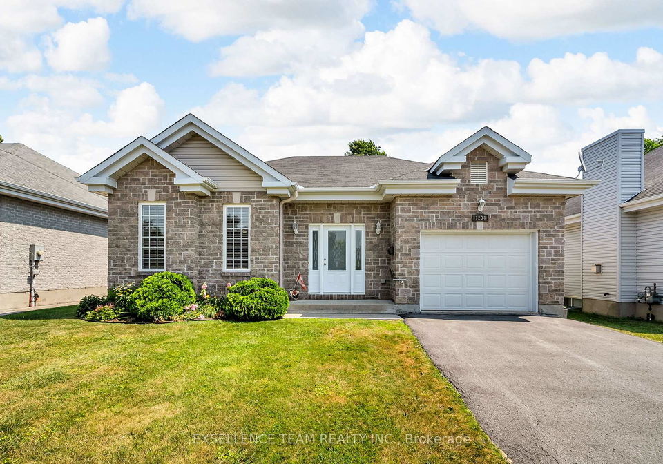 1294-daprat-avenue-cornwall-ontario-x12293168
