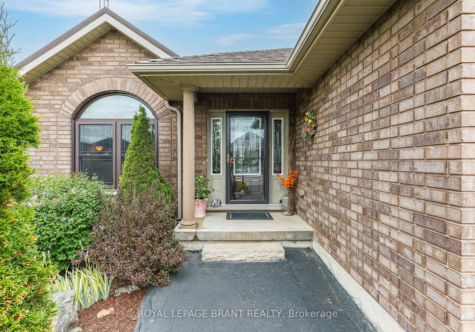 256-donly-drive-s-s-norfolk-ontario-x12293253