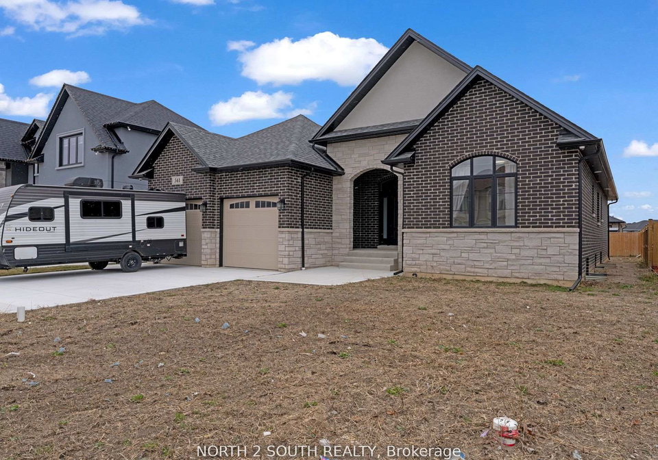 341-benson-court-amherstburg-ontario-x12293276