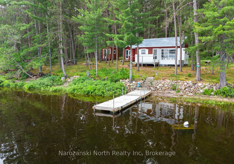 56-eighteen-mile-island-french-river-ontario-x12293431