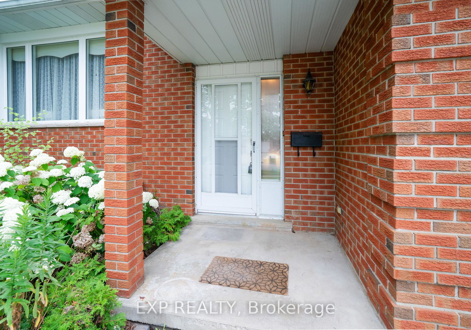131-countryside-crescent-kitchener-ontario-x12293438
