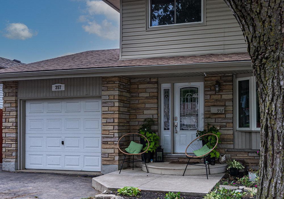 357-saint-andrews-drive-hamilton-ontario-x12293450