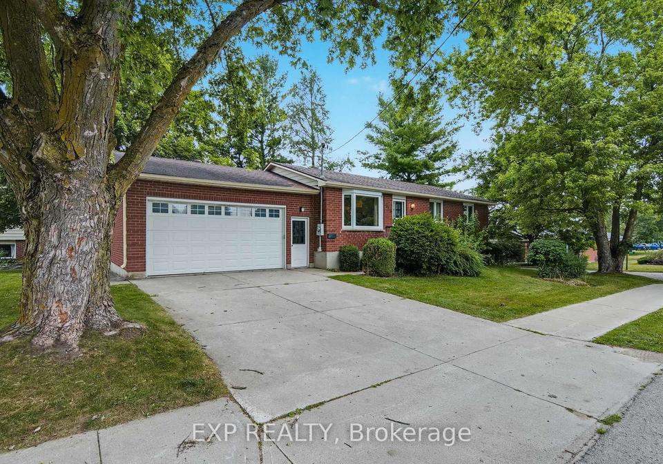 515-elm-avenue-n-n-north-perth-ontario-x12293465