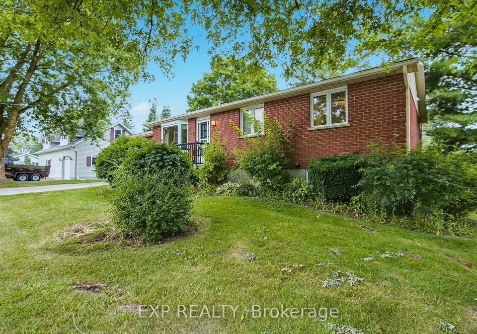 515-elm-avenue-n-n-north-perth-ontario-x12293465