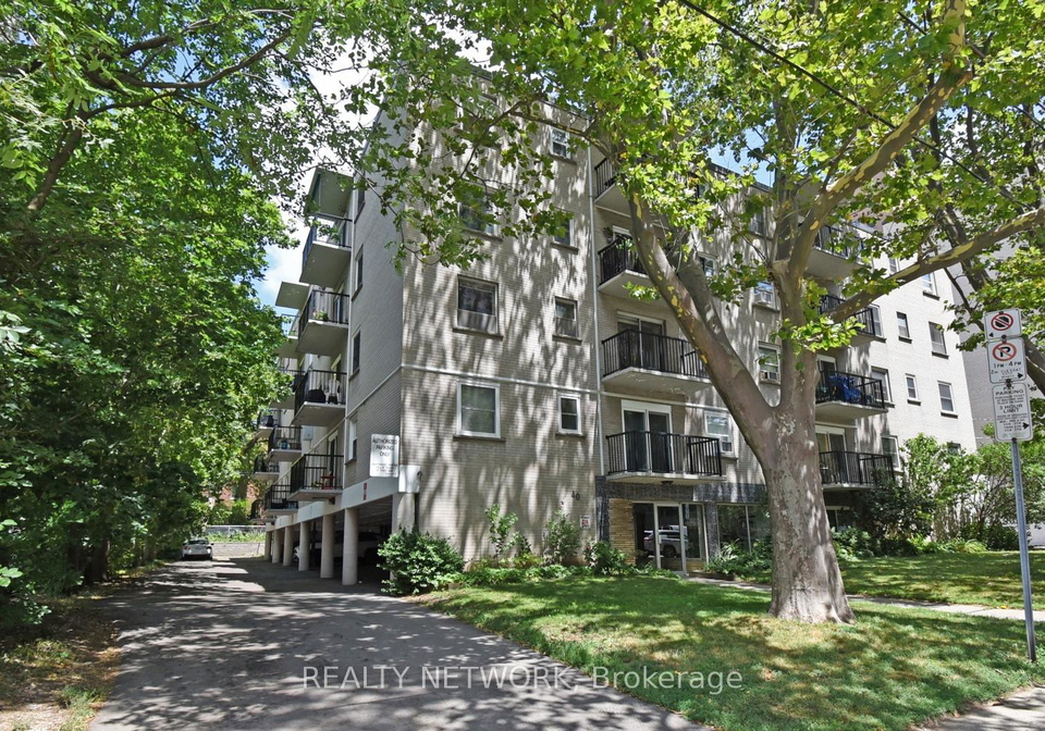 40-robinson-street-hamilton-ontario-x12293642