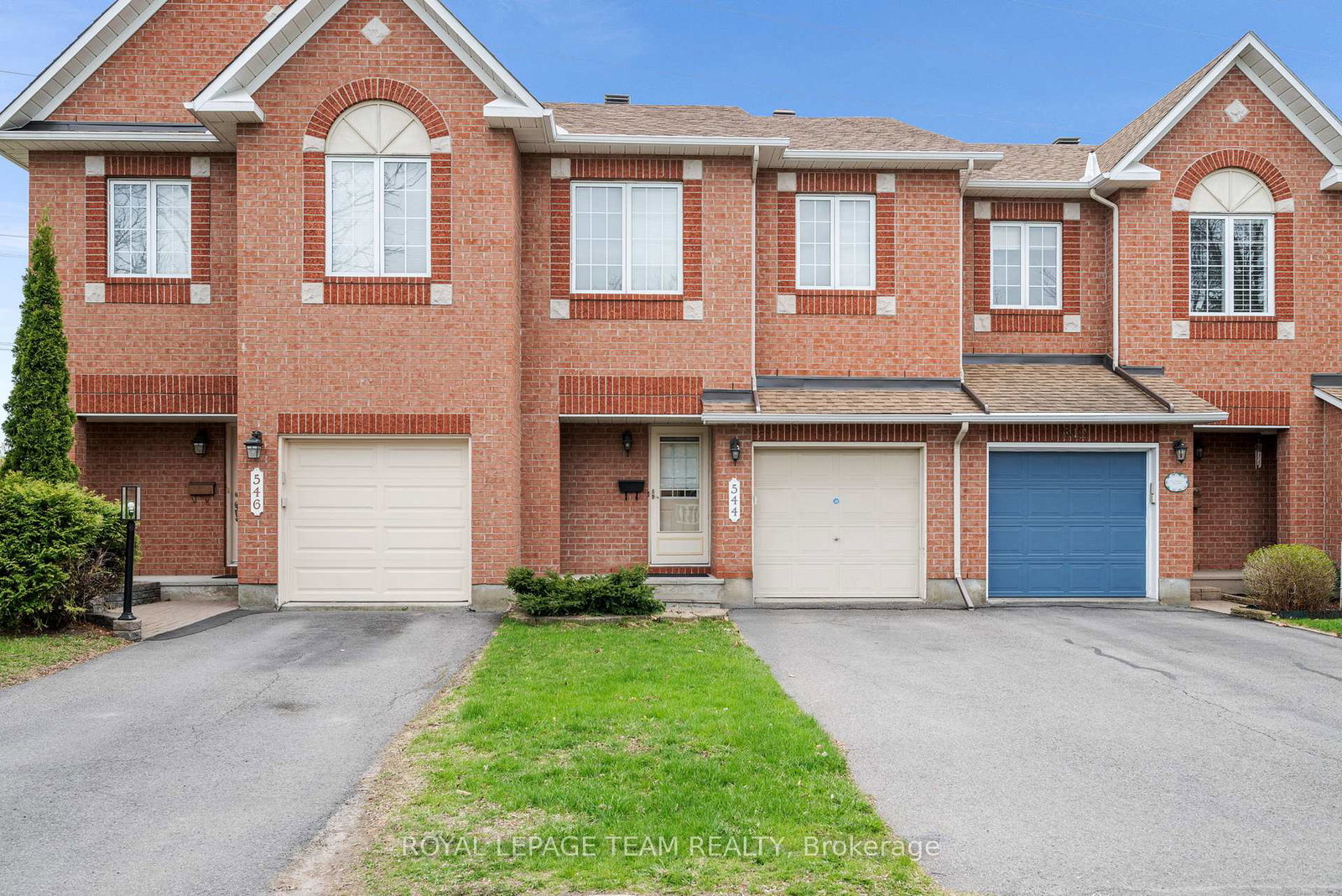 544-renaissance-drive-ottawa-ontario-x12293719