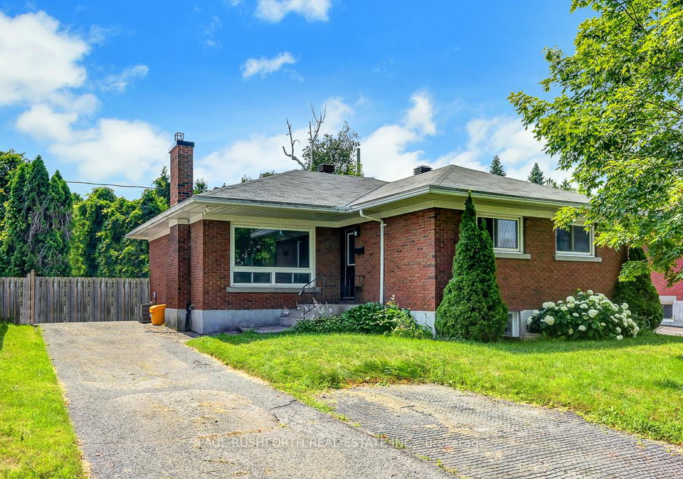 2390-sudbury-avenue-ottawa-ontario-x12293726