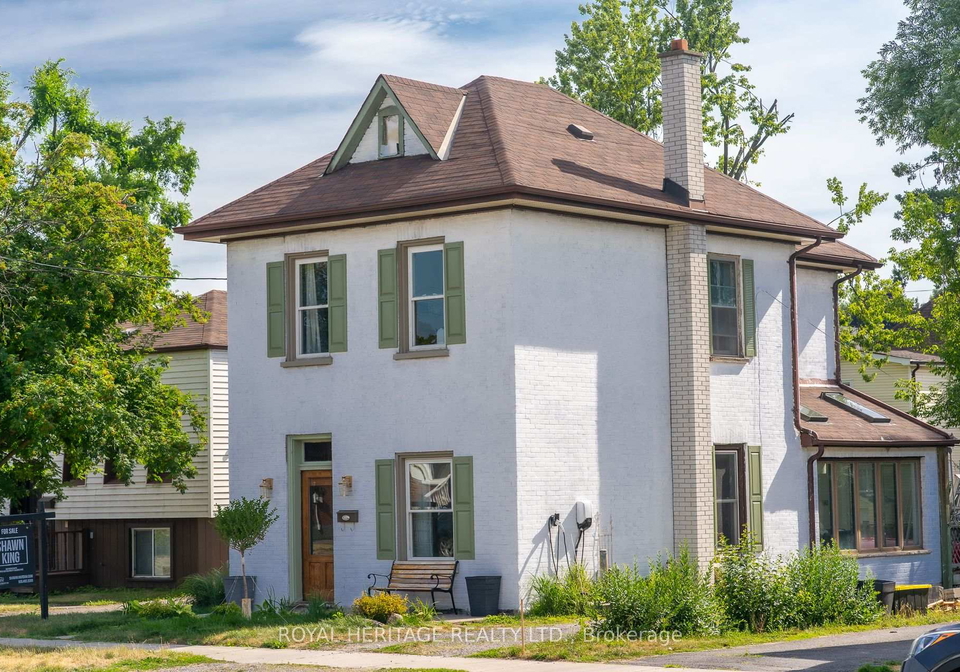 584-donegal-street-peterborough-central-ontario-x12293800