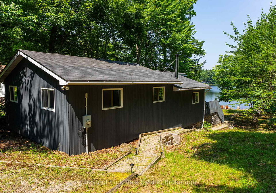 323-stewart-lake-road-georgian-bay-ontario-x12293985