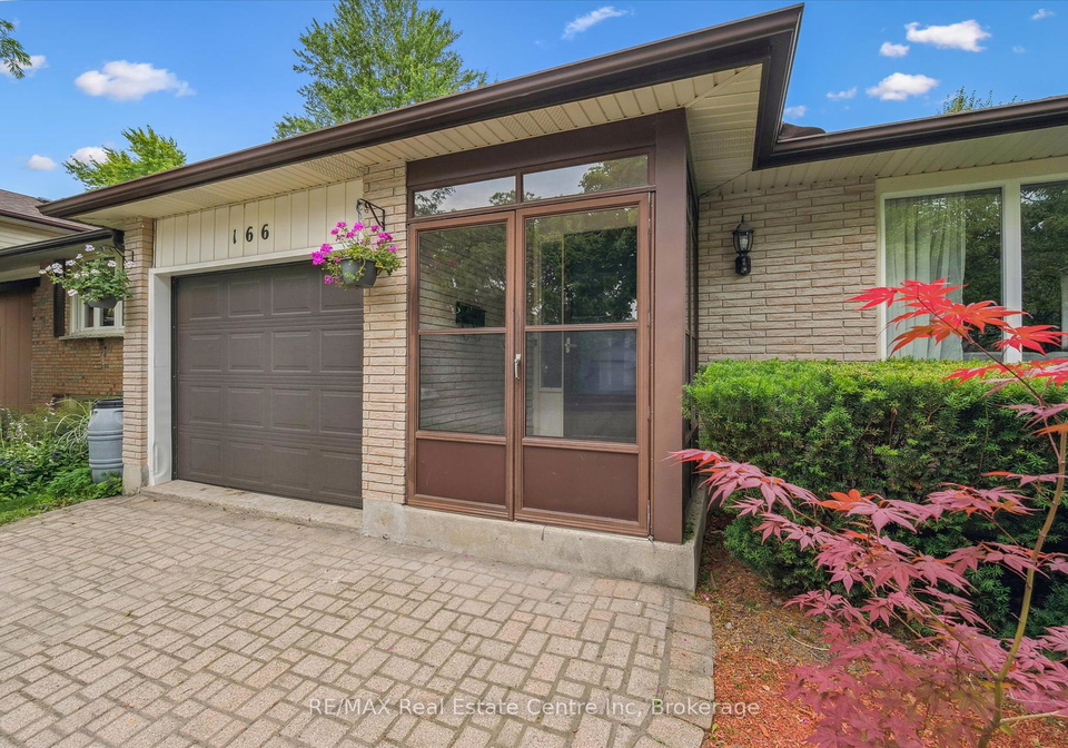 166-winding-way-kitchener-ontario-x12294130