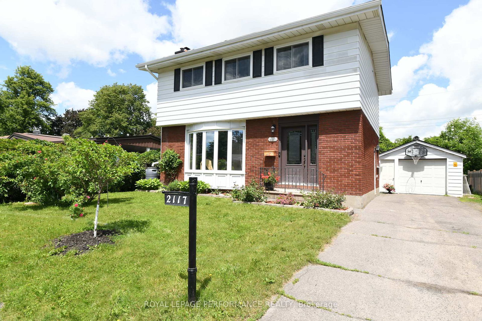2117-valley-drive-ottawa-ontario-x12294215
