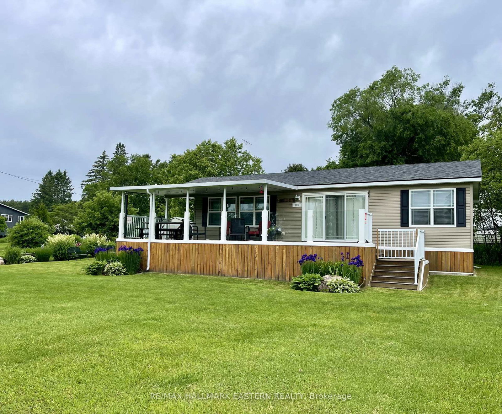 52-fire-route-39-na-trent-lakes-ontario-x12294355