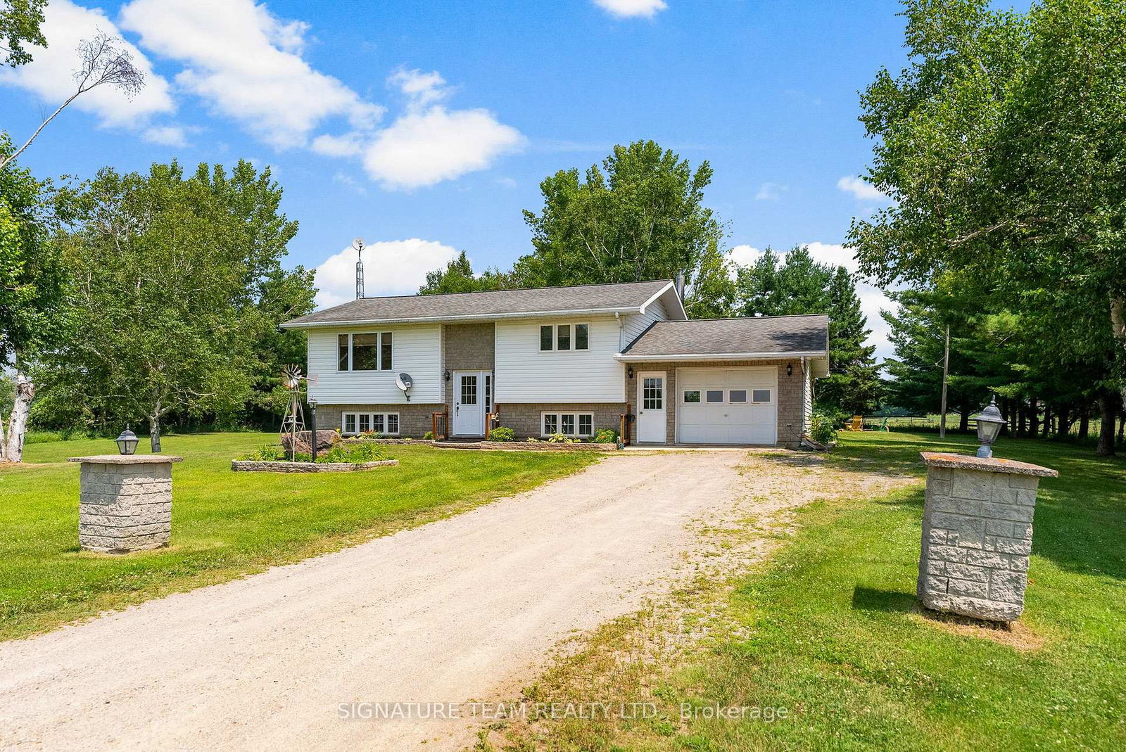 160-cedar-haven-road-whitewater-region-ontario-x12294441
