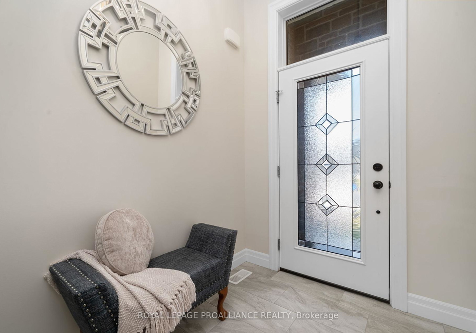 54-stonecrest-boulevard-quinte-west-ontario-x12294485