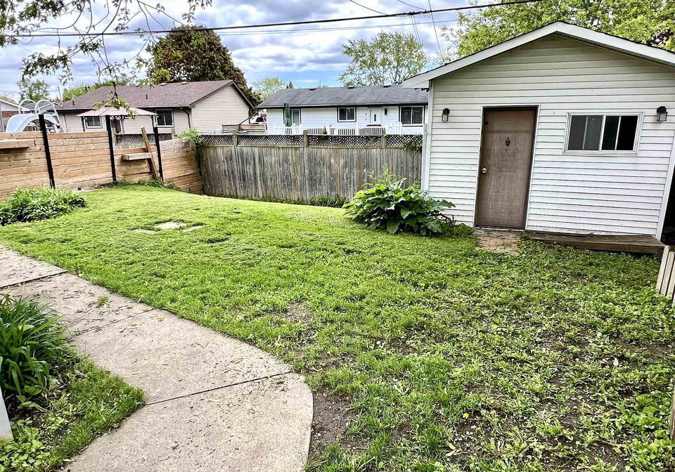 190-amherst-drive-loyalist-ontario-x12294583