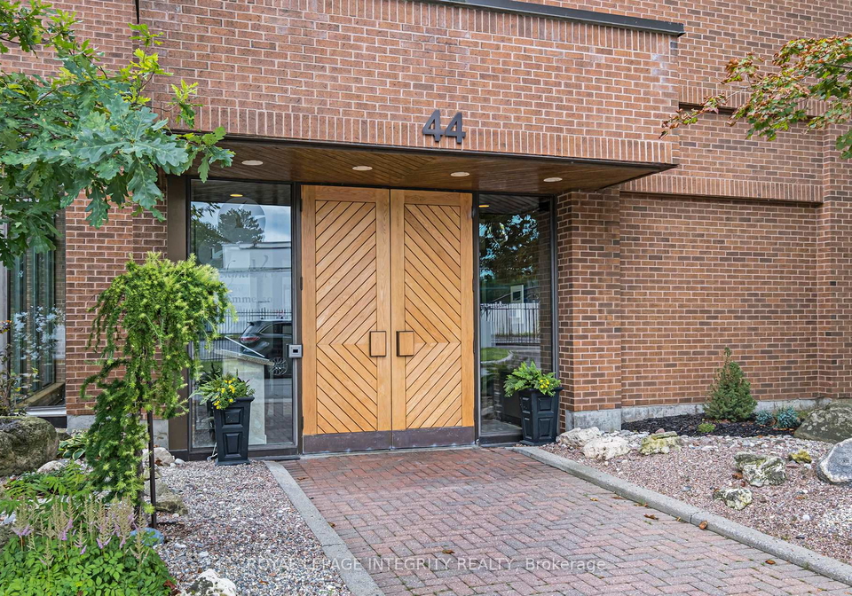 44-emmerson-avenue-ottawa-ontario-x12294916