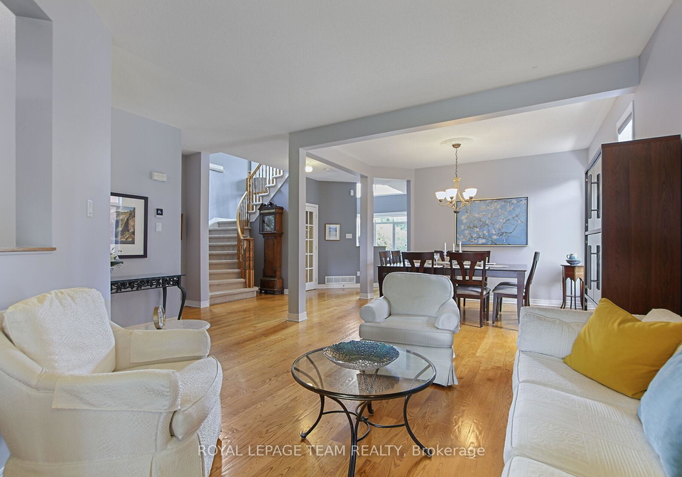 19-maricona-way-kanata-ontario-x12295154