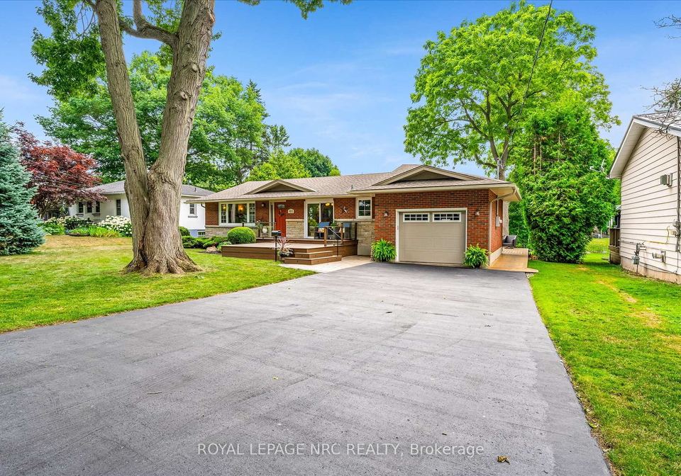 40-oakridge-crescent-port-colborne-ontario-x12295182