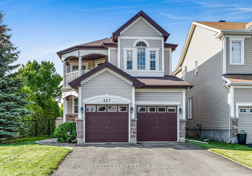 227-hillpark-high-street-ottawa-ontario-x12295202