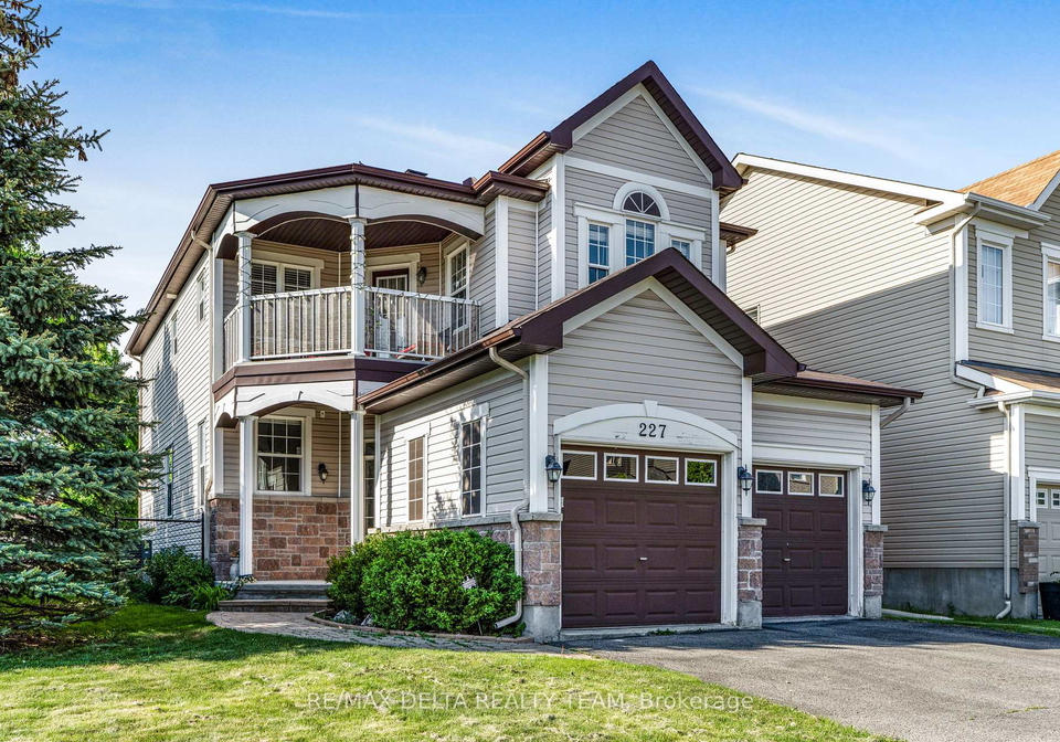 227-hillpark-high-street-ottawa-ontario-x12295202