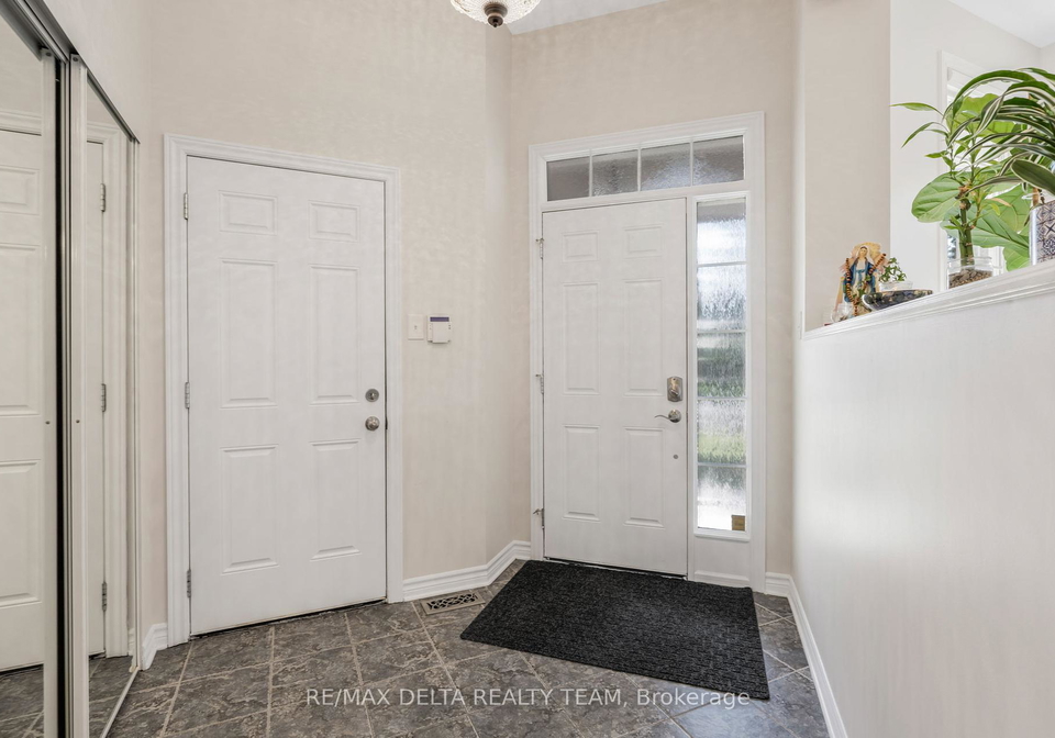 227-hillpark-high-street-ottawa-ontario-x12295202