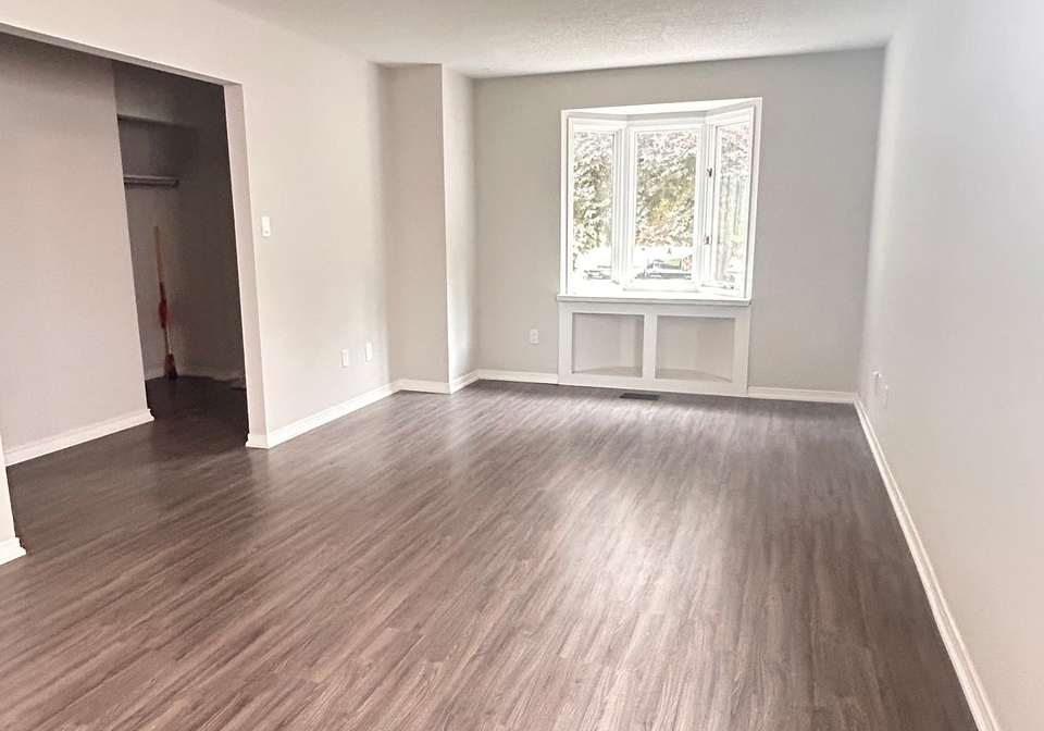 471-laurie-avenue-peterborough-east-ontario-x12295262