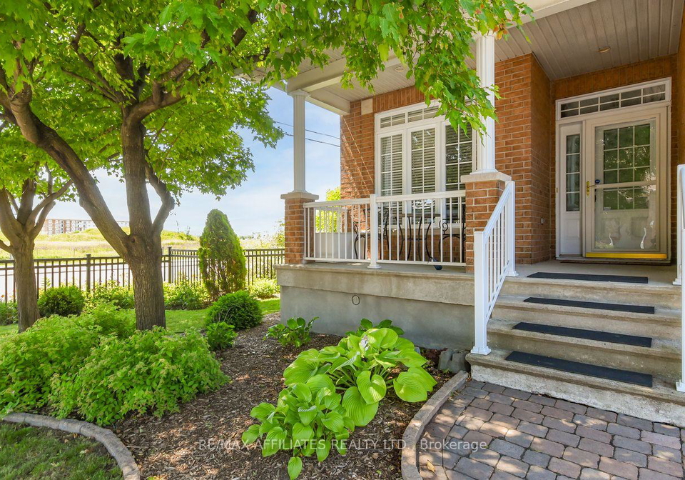 50-chapelier-private-ottawa-ontario-x12295602