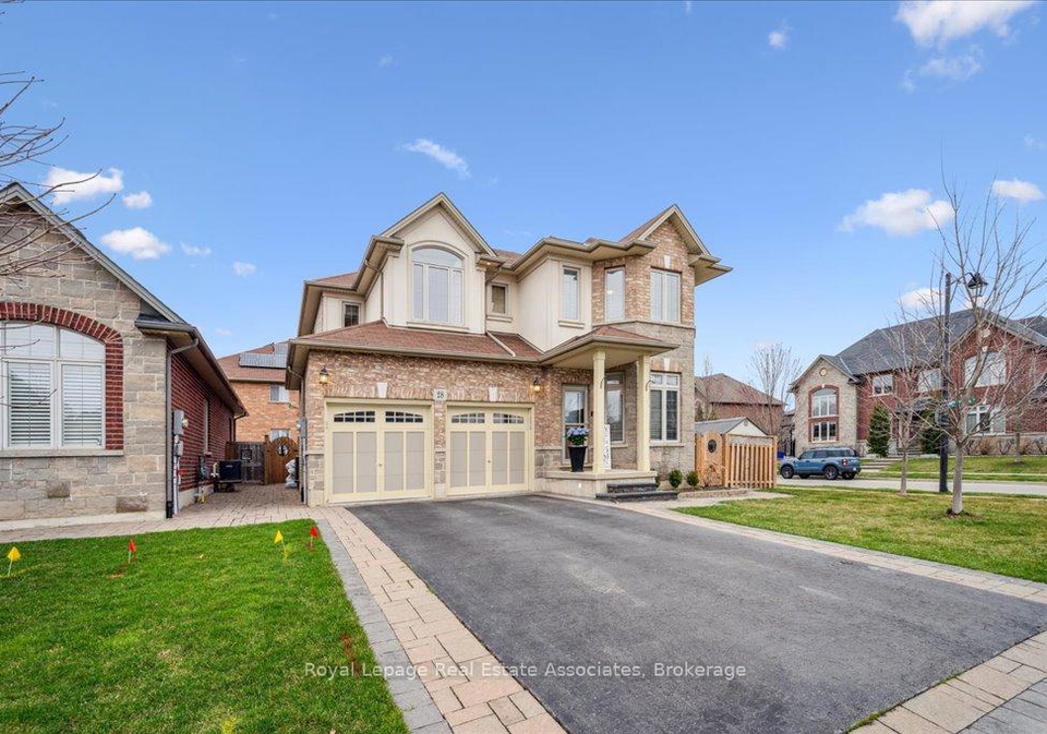 28-greti-drive-hamilton-ontario-x12295623