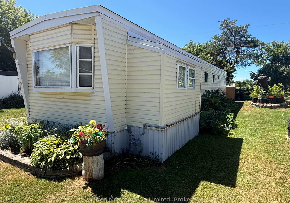 19-bluejay-crescent-brockton-ontario-x12295664