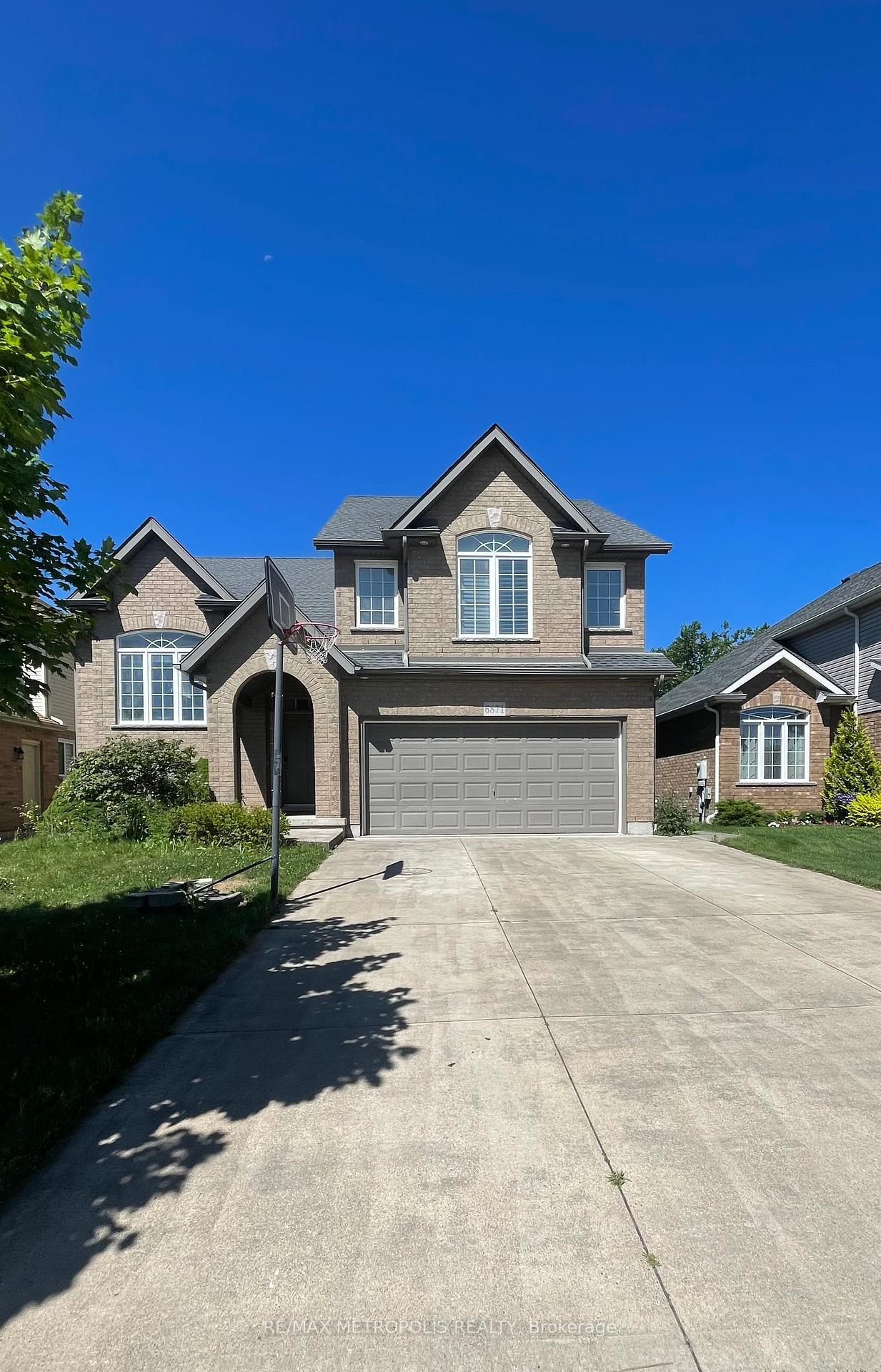 6871-st-michael-avenue-niagara-falls-ontario-x12295744