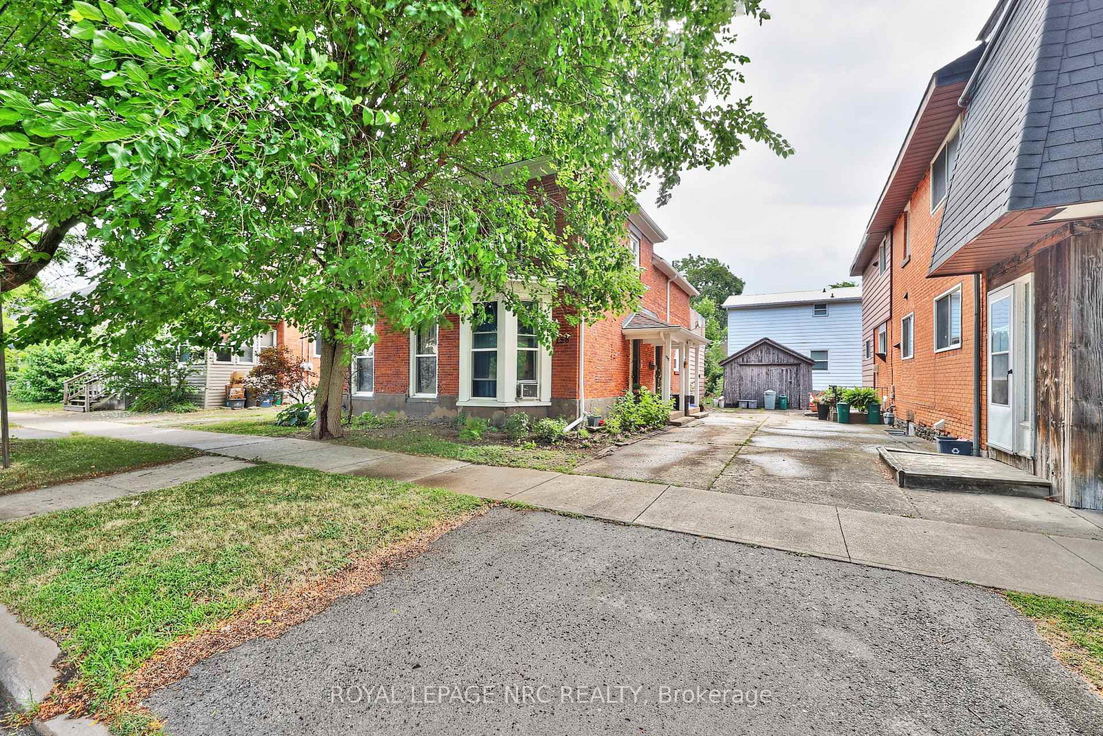 158-lake-street-st-catharines-ontario-x12295864