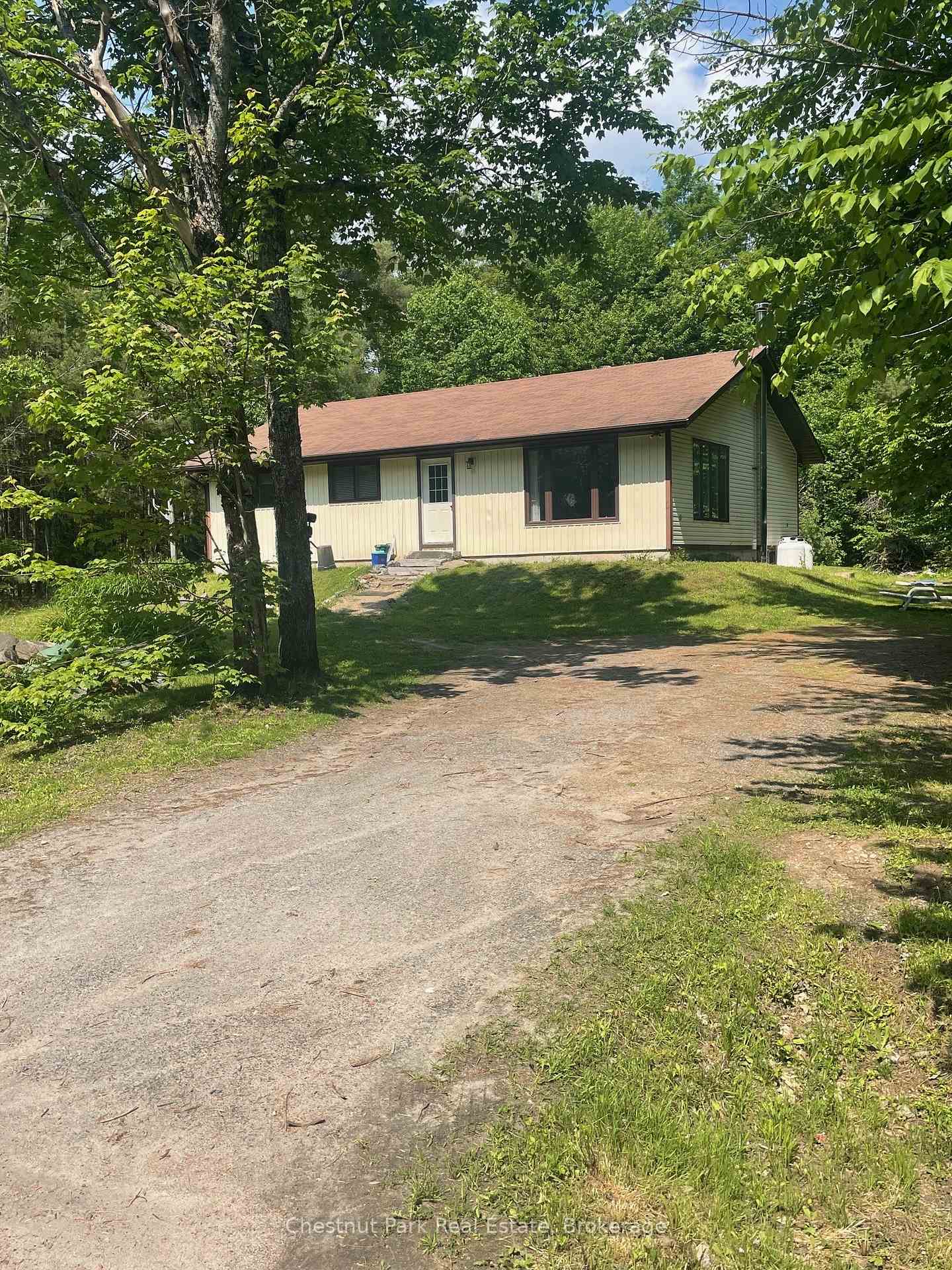 1044-ashley-lane-bracebridge-ontario-x12295876