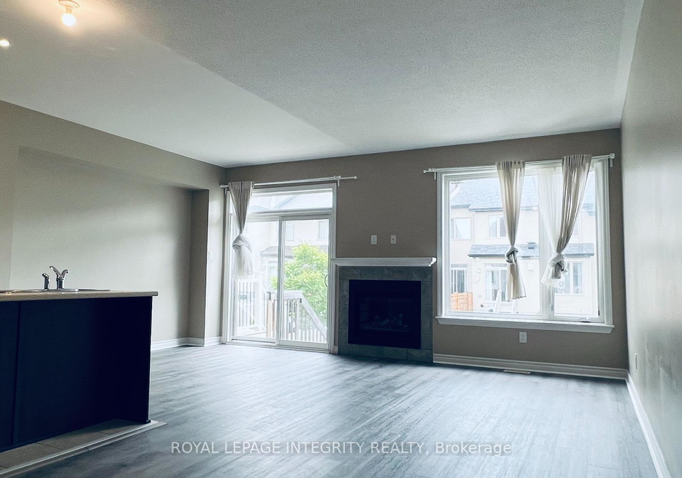 945-fletcher-circle-kanata-ontario-x12296162
