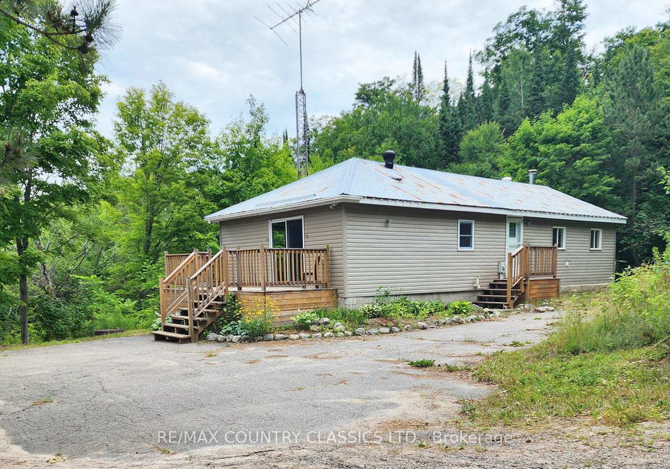 9-pritchard-road-hastings-highlands-ontario-x12296252