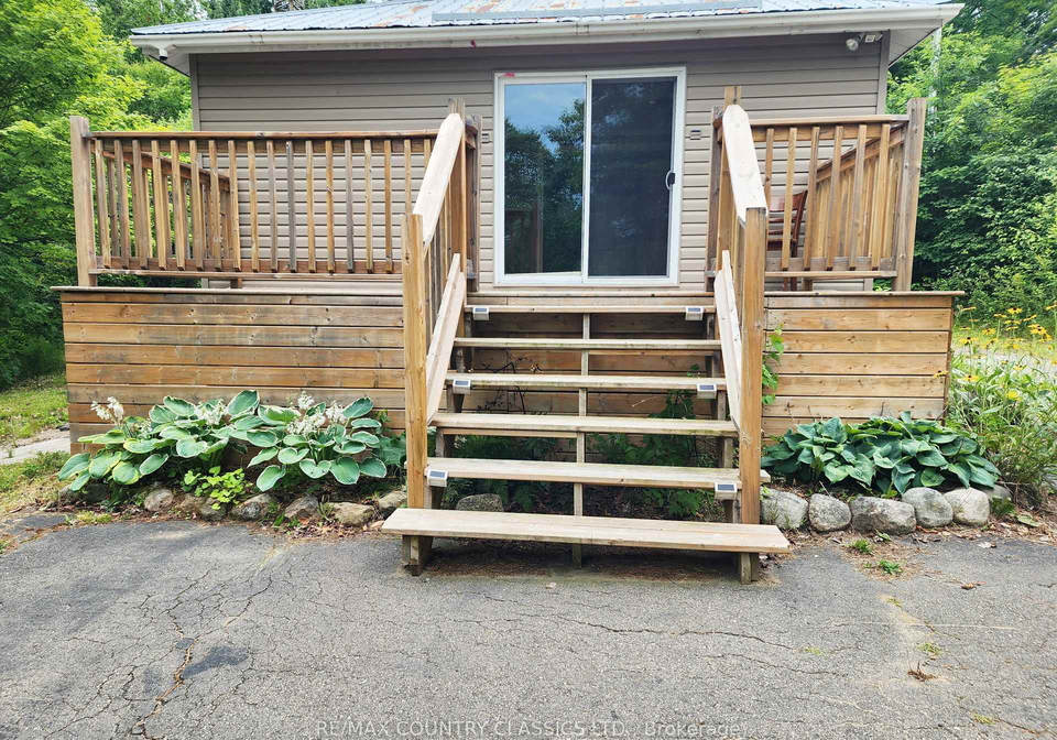 9-pritchard-road-hastings-highlands-ontario-x12296252