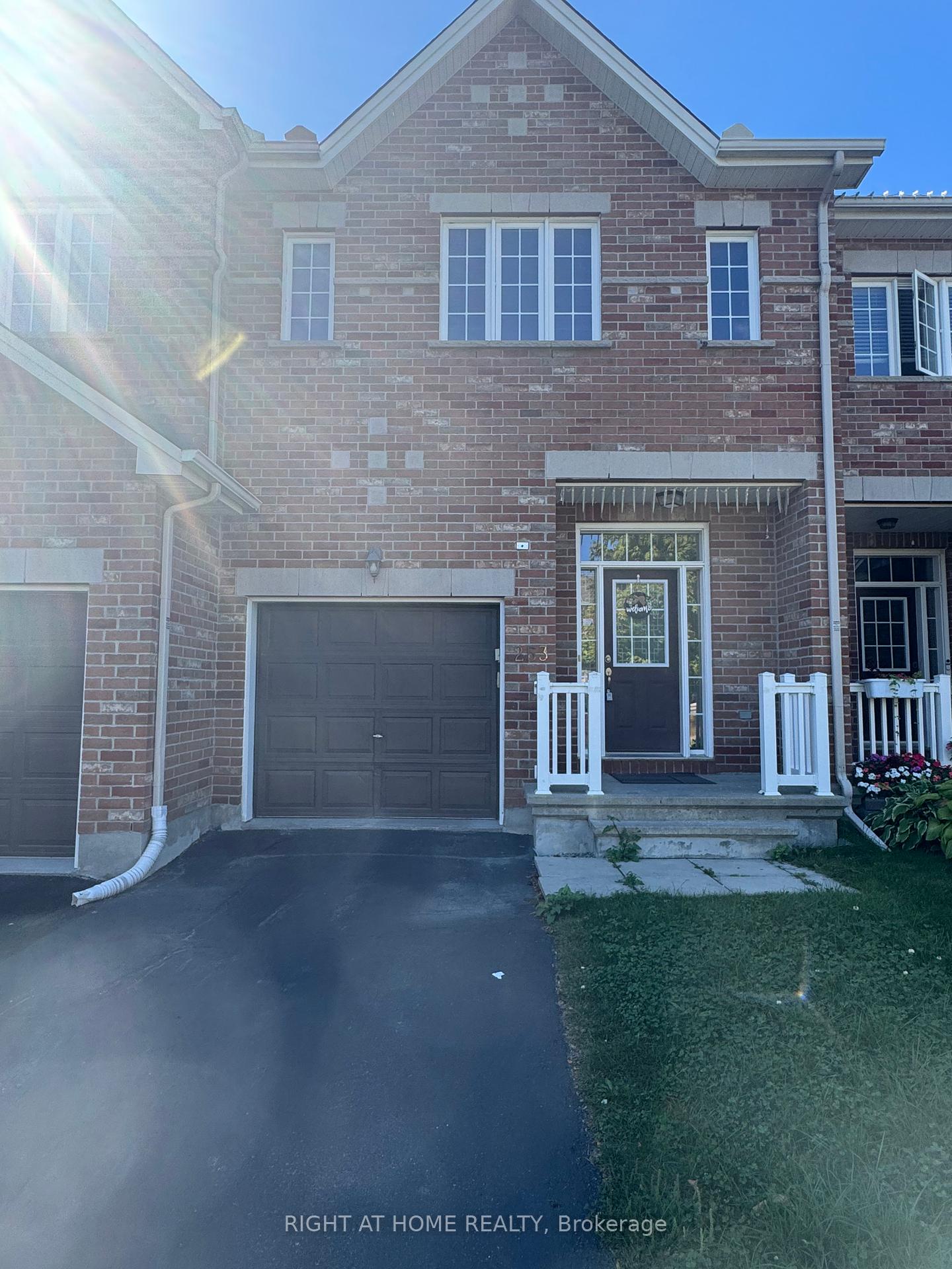 253-waymark-crescent-kanata-ontario-x12296379