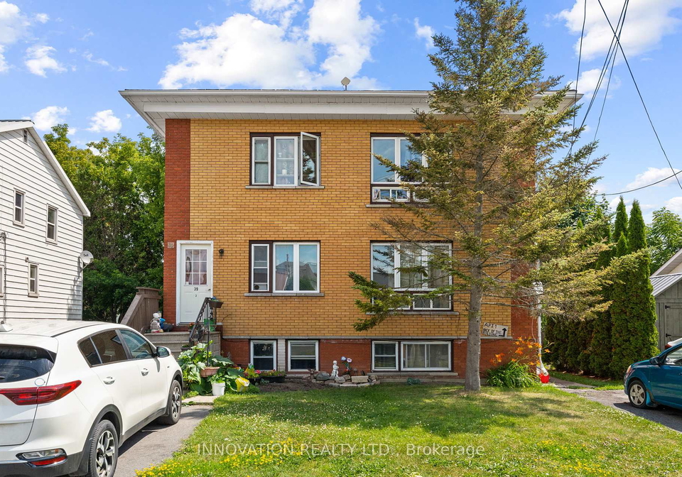 39-street-south-dundas-ontario-x12296622