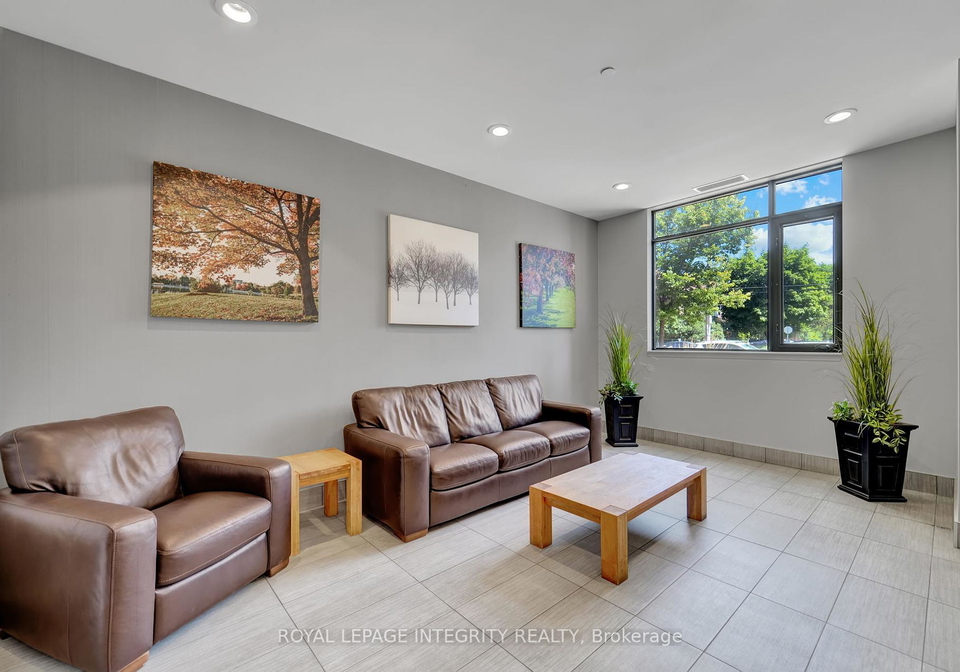 808-bronson-avenue-ottawa-ontario-x12296668