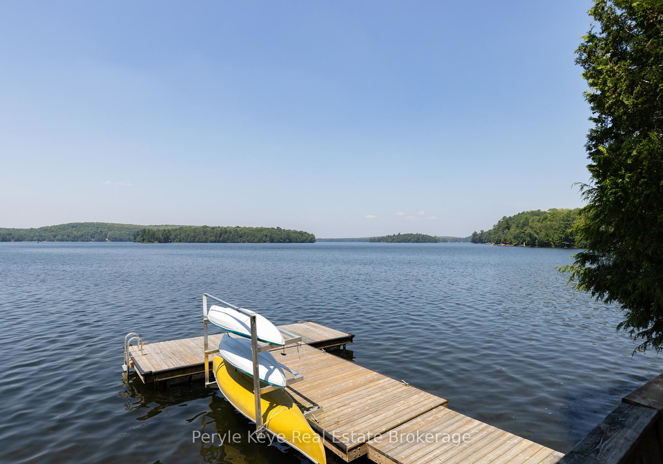 110-skyline-drive-armour-ontario-x12296813