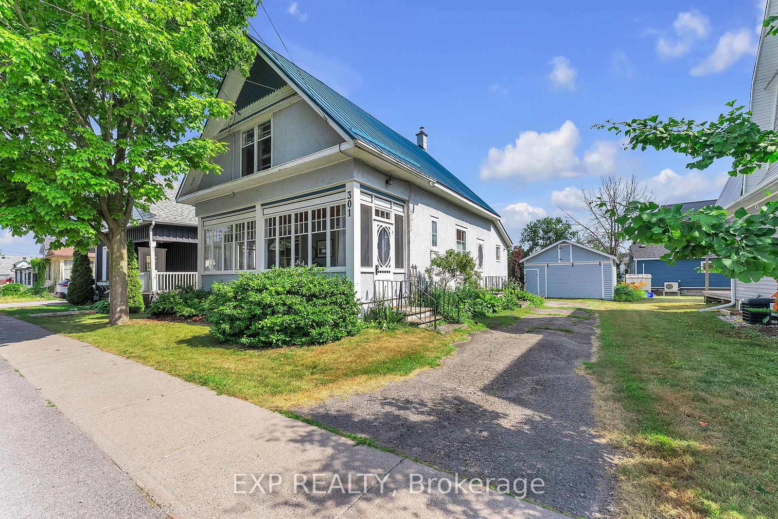 301-noxon-avenue-prince-edward-county-ontario-x12296832