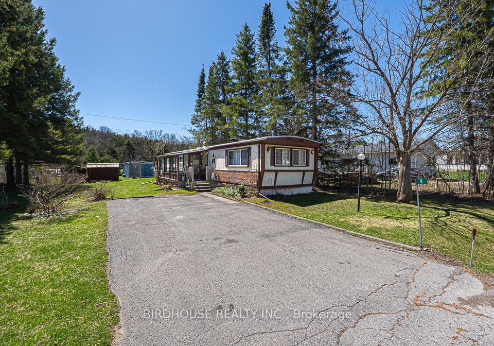 4-park-crescent-kawartha-lakes-ontario-x12296951