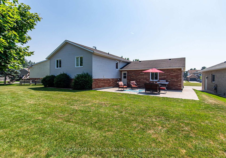 423-st-clair-court-kincardine-ontario-x12297021