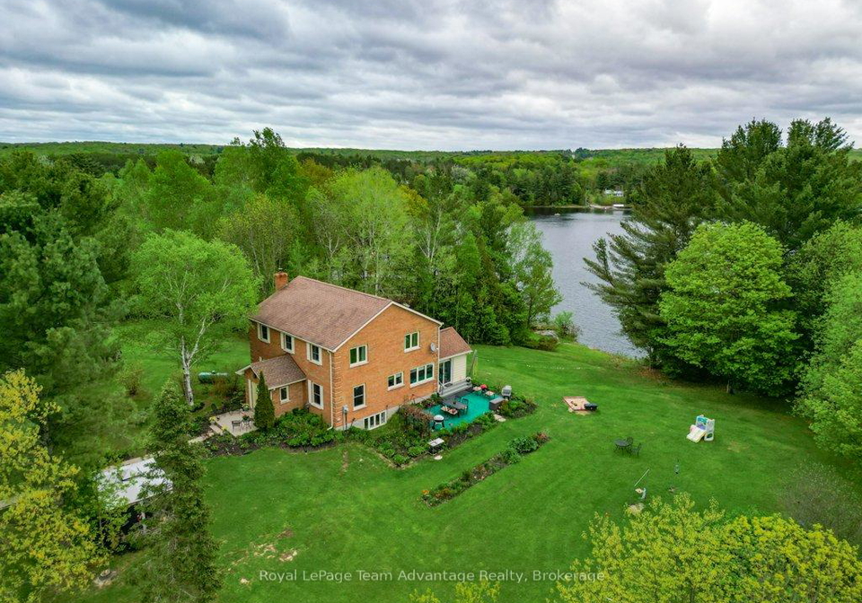 2-tally-ho-swords-road-seguin-ontario-x12297167