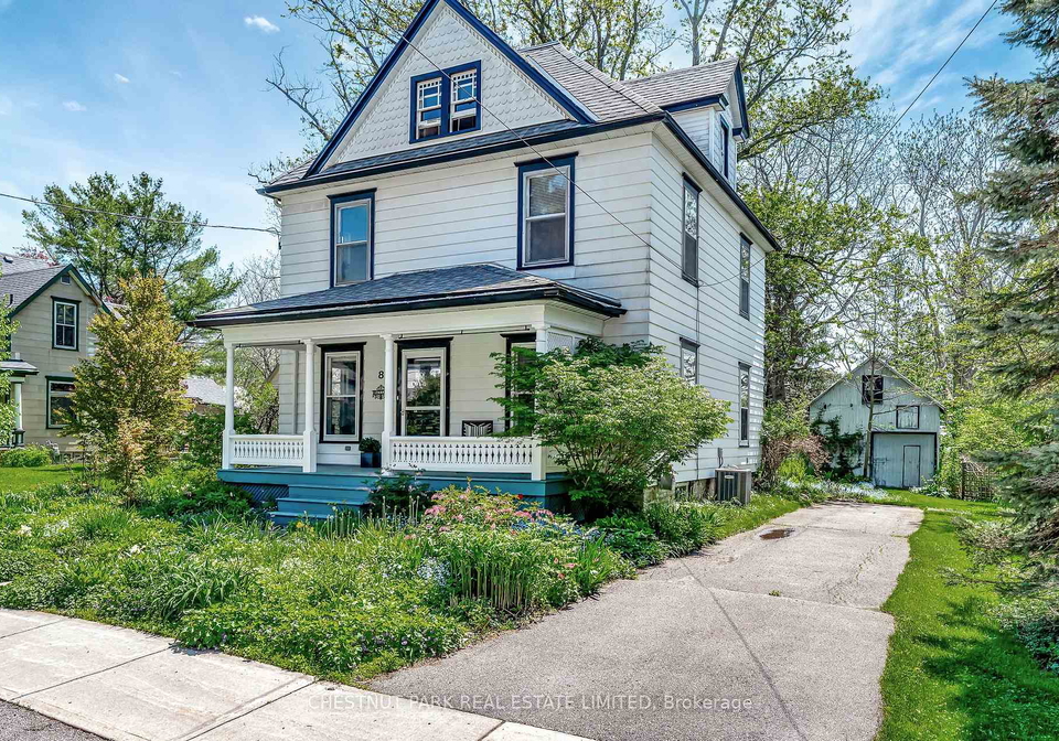8-queen-street-prince-edward-county-ontario-x12297175