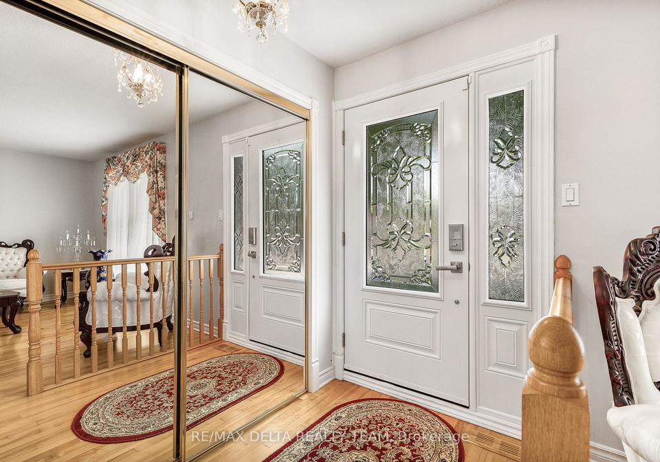 2435-heaton-avenue-ottawa-ontario-x12297295