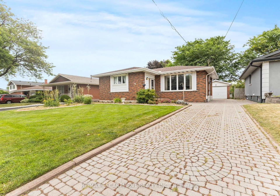 18-owen-place-hamilton-ontario-x12297477
