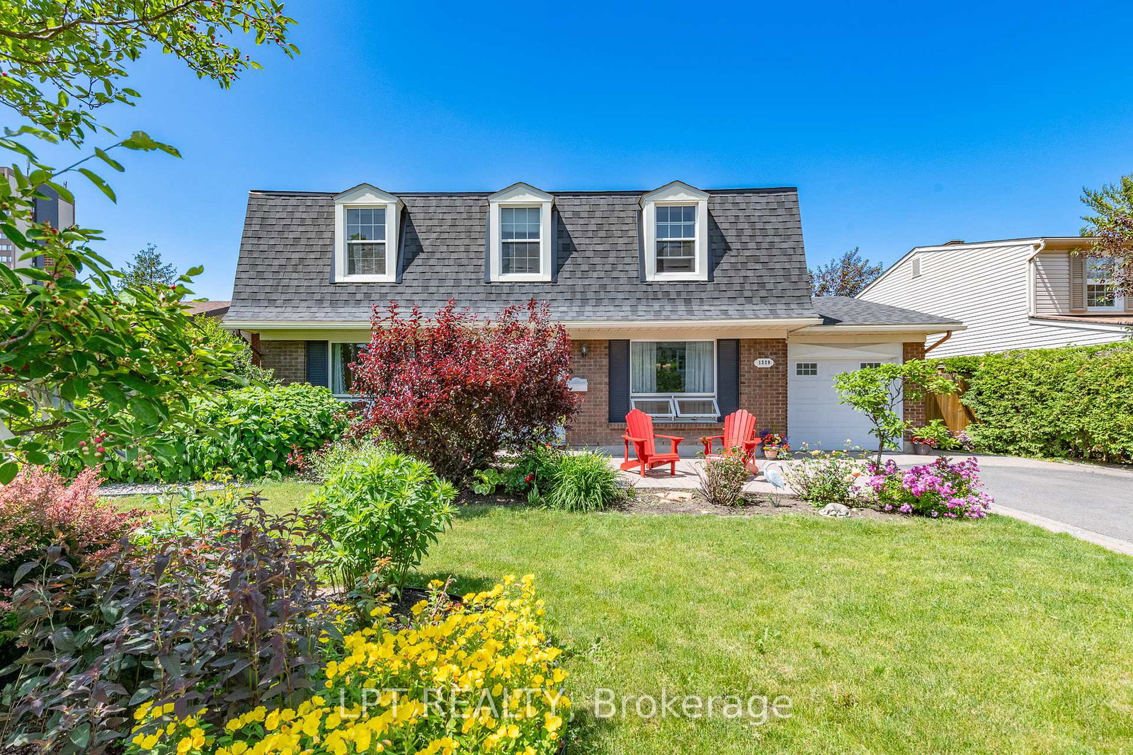 1329-fontenay-crescent-ottawa-ontario-x12297577
