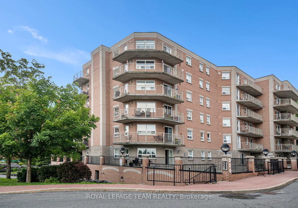 320-centrum-boulevard-ottawa-ontario-x12297767
