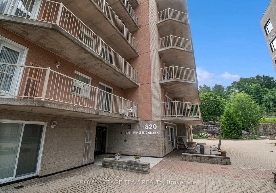 320-centrum-boulevard-ottawa-ontario-x12297767